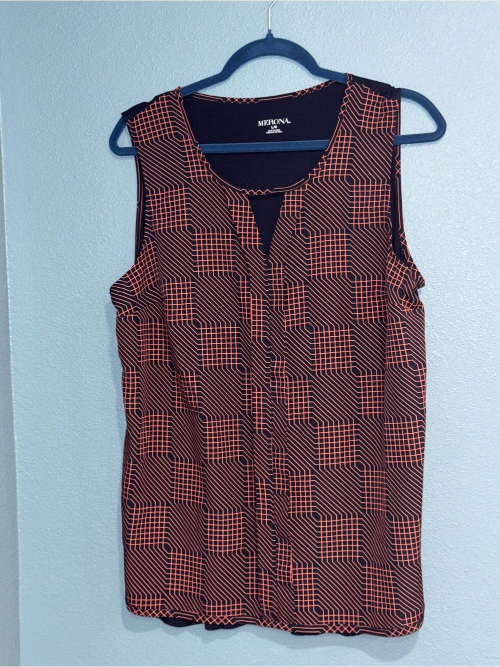 Merona Geometric Print Sleeveless Keyhole Blouse Top Large Dark Navy Orange